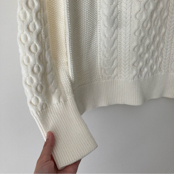 GAP Off White / Cream Cable-Knit Crewneck Sweater - Picture 5 of 12